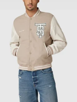 Jack & Jones College-Jacke Mit Label-Detail - Beige 8 Jack & Jones College-Jacke Mit Label-Detail - Beige -WELLENSTEYN Verkäufe 851k6gho6ha56hqaagpj4c278d23cl2274ol6gal9cs54c1l8h44elig88q4ugph8t0laiib64qk6e2h653j2pj56kr66dhh6dij6c9k70pjiohg6gp3geb260smae1i6di3acg