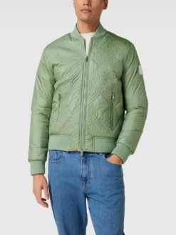 Baldessarini Jacke Mit Logo-Details Modell 'Ken' - Lindgrün -WELLENSTEYN Verkäufe 8533ej1h68sk8ia59kokuchl658kulhm610k4c1j9l5kuhih9p6j2k1oad6l8jpg9t530gqe8ks58khja0o6aoj364pmcd1m71gjgdpkclh30o9i6ti38c9o68o3ce1j6ksjcd8 scaled