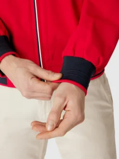 Wellensteyn Funktionsjacke Mit Kontraststreifen Modell 'COLLEGE' - Rot -WELLENSTEYN Verkäufe 9d650hac9op4ah9l70p4sc2a6t646gaf8t5k4d236da4gk26915kqipja8r32d2c71b5aia66h458e1p9p3m8pb5c9i38db46th3ac9k6ks68oj46tij8dr66oojee31c9hmao8