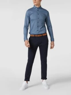 MCNEAL Chino Mit Stretch-Anteil Und Gürtel - Marineblau