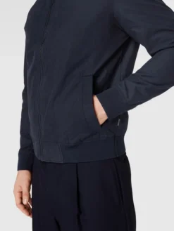 S.Oliver RED LABEL Blouson Mit Stehkragen - Marineblau -WELLENSTEYN Verkäufe 9h756l286da5cl2g68q4kla4a524kdae68sjid1g750k2ghi6t33idqj753k8h2i89a48ea19sr4egi76go68cpl64q68d32ckrm6p1k74rjgob5ccr3eopg64om2o9o6op30oo