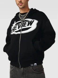 REVIEW Sweatjacke Mit Label-Print - Schwarz 9 REVIEW Sweatjacke Mit Label-Print - Schwarz -WELLENSTEYN Verkäufe 9krk2e2a89b4og9k6csj8j9m95532hi5aoojgh2e8h1k6k1o954lakpl6p0jghq2aorjglif859k2dal8so68cj46th30cpj69i68ohk70pj4eb3ccp30p9o69h34d1o74s32c0