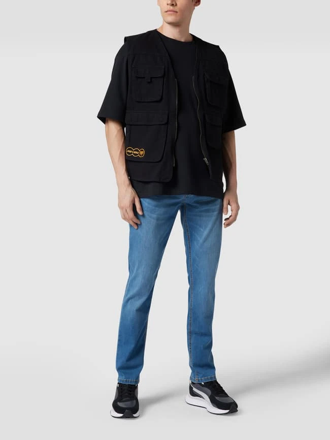 Christian Berg Men Slim Fit Jeans Mit Stretch-Anteil – Light Denim - Hellblau Meliert 1 Christian Berg Men Slim Fit Jeans Mit Stretch-Anteil – Light Denim - Hellblau Meliert