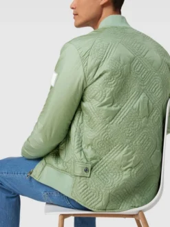 Baldessarini Jacke Mit Logo-Details Modell 'Ken' - Lindgrün -WELLENSTEYN Verkäufe 9t44qiib6pal0j1p9gq3ad248p7j6gif8so4gdq36h5jah9g8oq32iqj9l230h2g9t8kkga79tb34hi7a8o38pb1copjce1h6so66c9kcooj2o9lc4q62p1p74rm6d31ckp3ce8