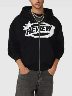 REVIEW Sweatjacke Mit Label-Print - Schwarz 8 REVIEW Sweatjacke Mit Label-Print - Schwarz -WELLENSTEYN Verkäufe a0pj4cig712j4i9p9l24qhadap654khi9h446d1j7573aeag691jeka3a8ojikhp8h7koca69534ii9l74o34ohp6phj8e9p61gm6e9k64q64ob6chi3aphg6phj2or664qj0d8