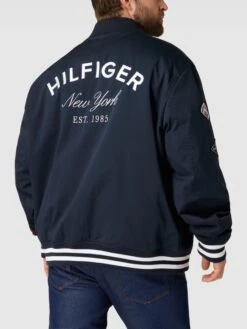 Tommy Hilfiger Big & Tall PLUS SIZE College-Jacke Mit Label-Stitching - Marineblau -WELLENSTEYN Verkäufe a9336gihagr3ekig60rjeh279h1j0gq1a1832d2b9krksi1o84p4sdih996kce28917kelhha0s4mjq88h3jgdhp69imce9g61j6cp9k6th36ob674pmadhg6tim8oj1c8r62p0