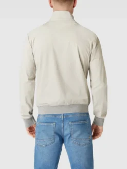 Cinque Jacke Mit Stehkragen Modell 'Snap' - Kitt -WELLENSTEYN Verkäufe a93l8ja6613l4j2d995kil2m6534si9l68s4kk1p74p3ejie6533ajhn753kgda888q4kjqg9d1l8l2f60o3ecr670pj8opnckr6cc9k6cpm4ohk6pj30ohlc5i3ioph68o6cp0