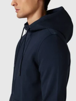 MCNEAL Sweatjacke Mit Kapuze - Dunkelblau 7 MCNEAL Sweatjacke Mit Kapuze - Dunkelblau -WELLENSTEYN Verkäufe apb4oha2691l8dqe71b56jqe9daj2hiha12l2hag8h958g9jakpjidif995jai2ba96lcgpn9ssl0higago3ed35cdim4o9kcksmadhkccp3iob16cp3acr1cop3gc1kc4o3ed8